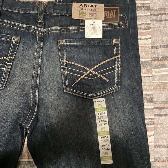 Ariat M5 Straight Fit Denim Jeans - Picture 6 of 8